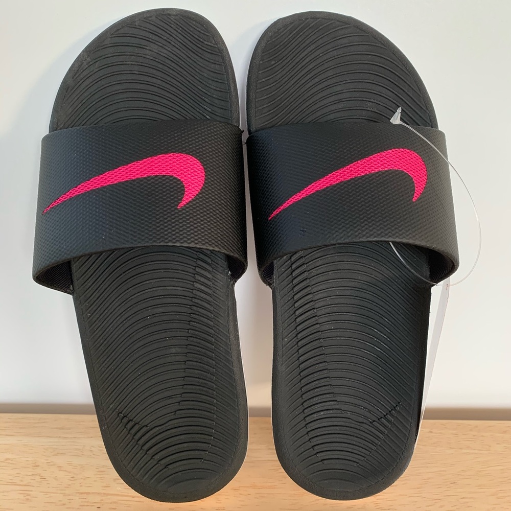 NEW Nike Women’s Kawa Slide Sandals Black